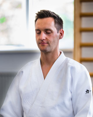 Stressabbau und Fitness durch Aikido